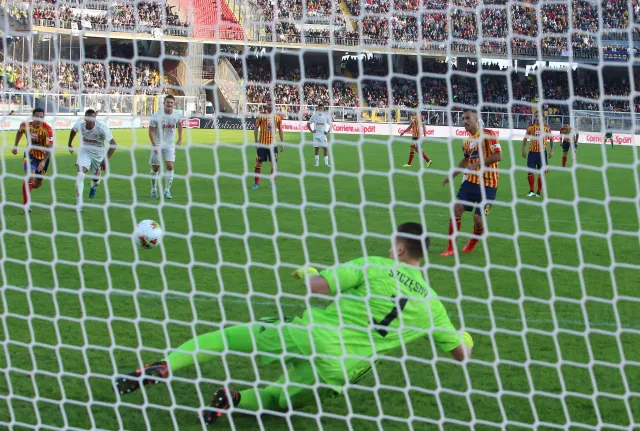 Liga włoska: Szczęsny nie dał rady obronić karnego. Juventus bez Ronaldo i zwycięstwa [WIDEO]