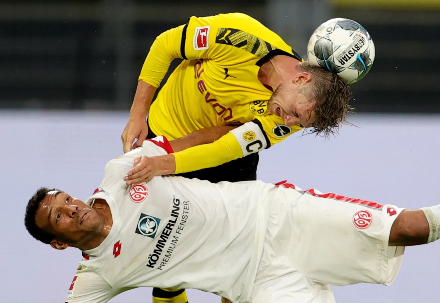 Piszczek już w 18. minucie ukarany żółtą kartką. Porażka Borussii z Mainz