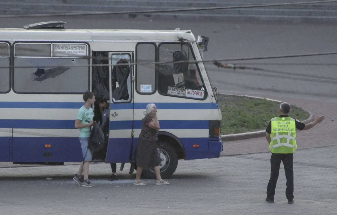 Terrorysta w Łucku poddał się. Uwolniono wszystkich zakładników