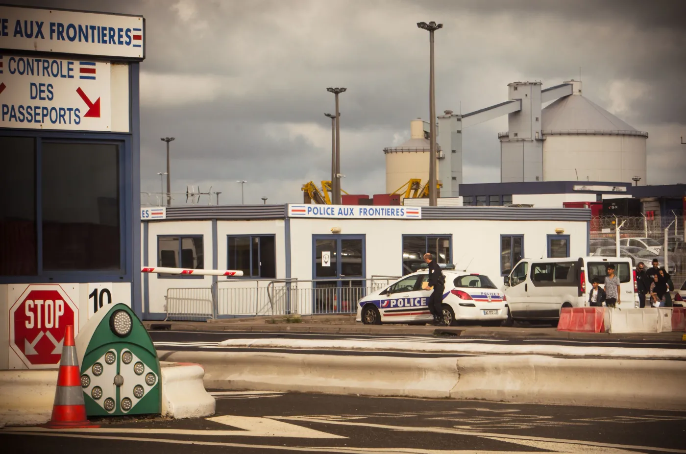 Koniec wolnej Europy? Eksperci: Nieuniknione będzie uszczelnienie granic