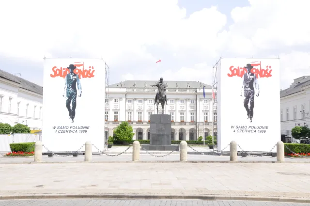 Narysować patriotyzm. Jak sztuka wizualna komentuje rzeczywistość?