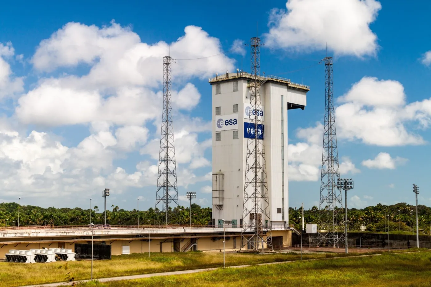 Satelita współtworzony przez Polaków miał zbadać tajemnicze rozbłyski. PAN: Nastąpiła utrata misji