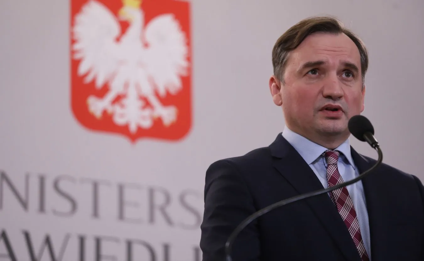 Wolność słowa w Internecie. Ziobro ma projekt ustawy. "My chcemy wyważyć..."