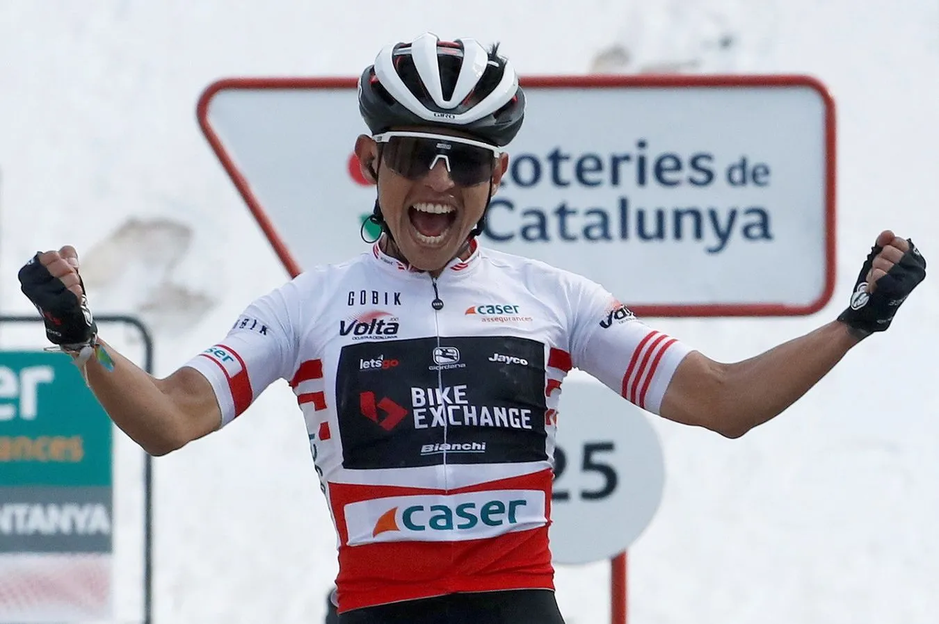 Kolarskie ściganie dookoła Katalonii: Chaves wygrał etap, Adam Yates wciąż liderem