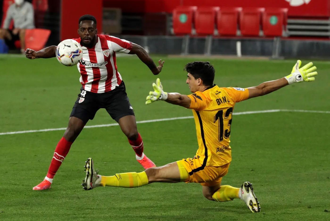 Inaki Williams przerwał serię Sevilli. Szansa na tytuł się oddala
