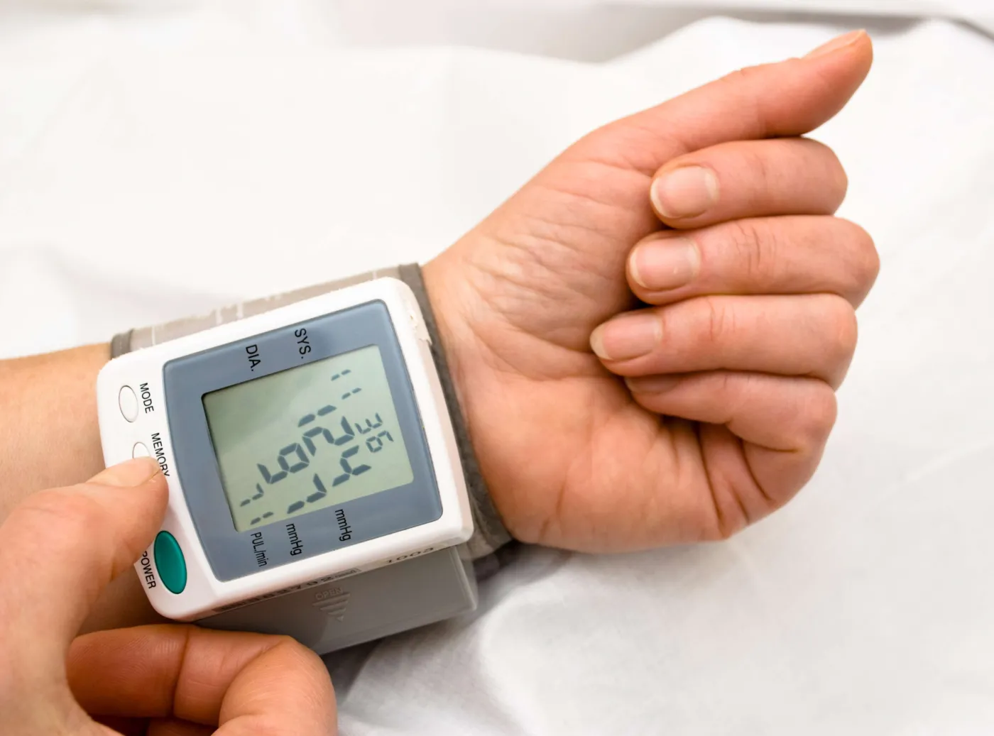 mierzenie ciśnienia ciśnieniomierz