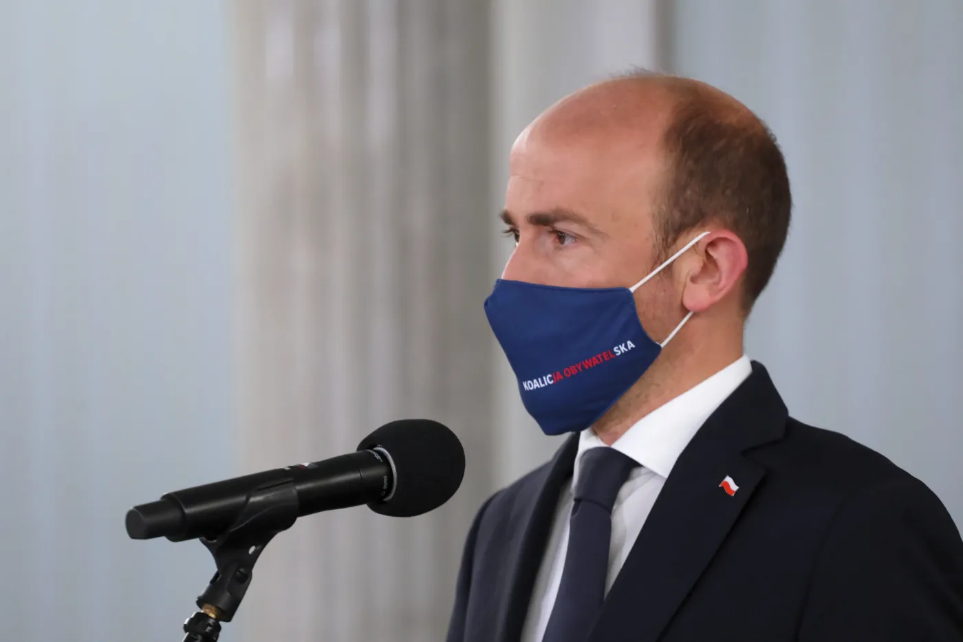 Jak powstrzymać ewakuację? KO stoi przed poważnym problemem