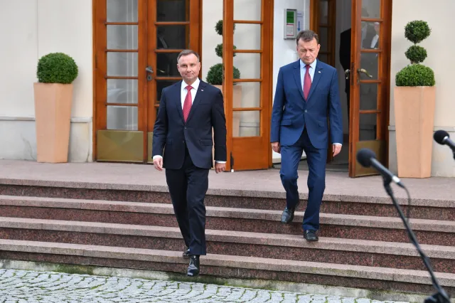 Prezydent: Analizujemy uchwałę rządu ws. wprowadzenia stanu wyjątkowego