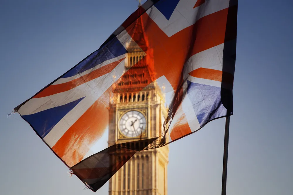 Żydzi, Holokaust i obozy koncentracyjne. Zatrważające wyniki BADANIA w Wielkiej Brytanii