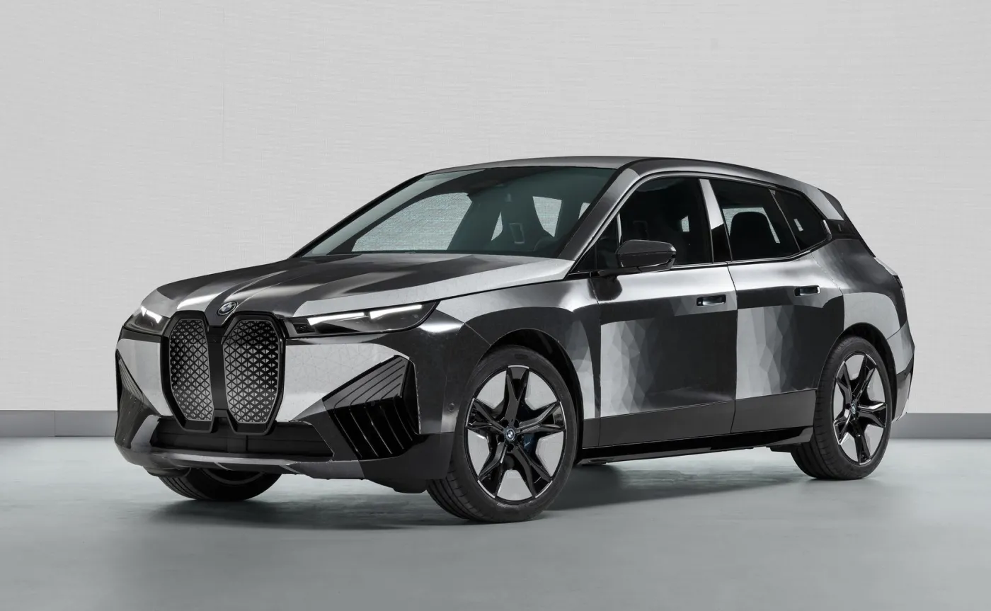 BMW iX Flow z technologią E Ink