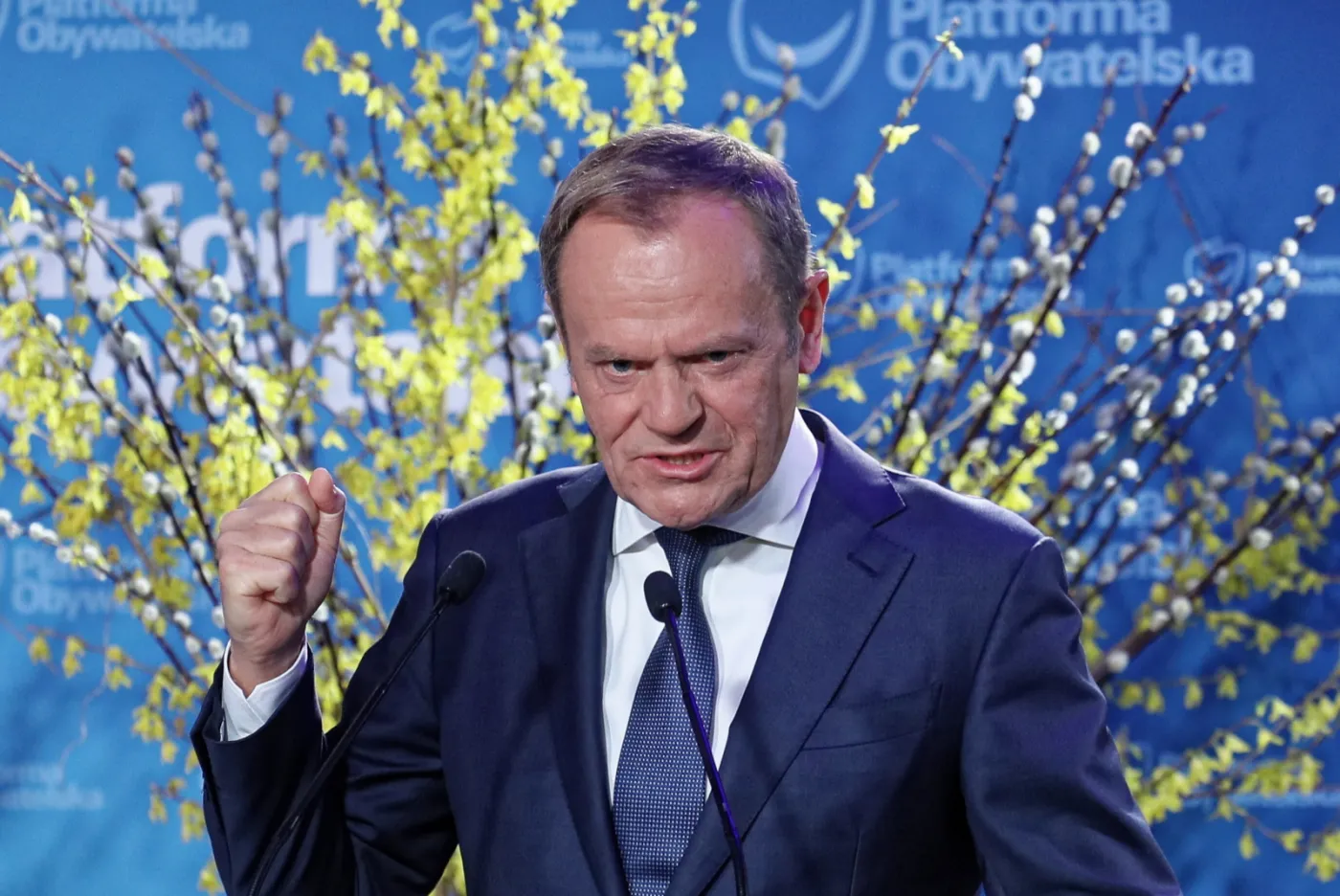 "Panowie Kaczyński, Morawiecki, Macierewicz...". Ostre słowa Tuska do rządzących