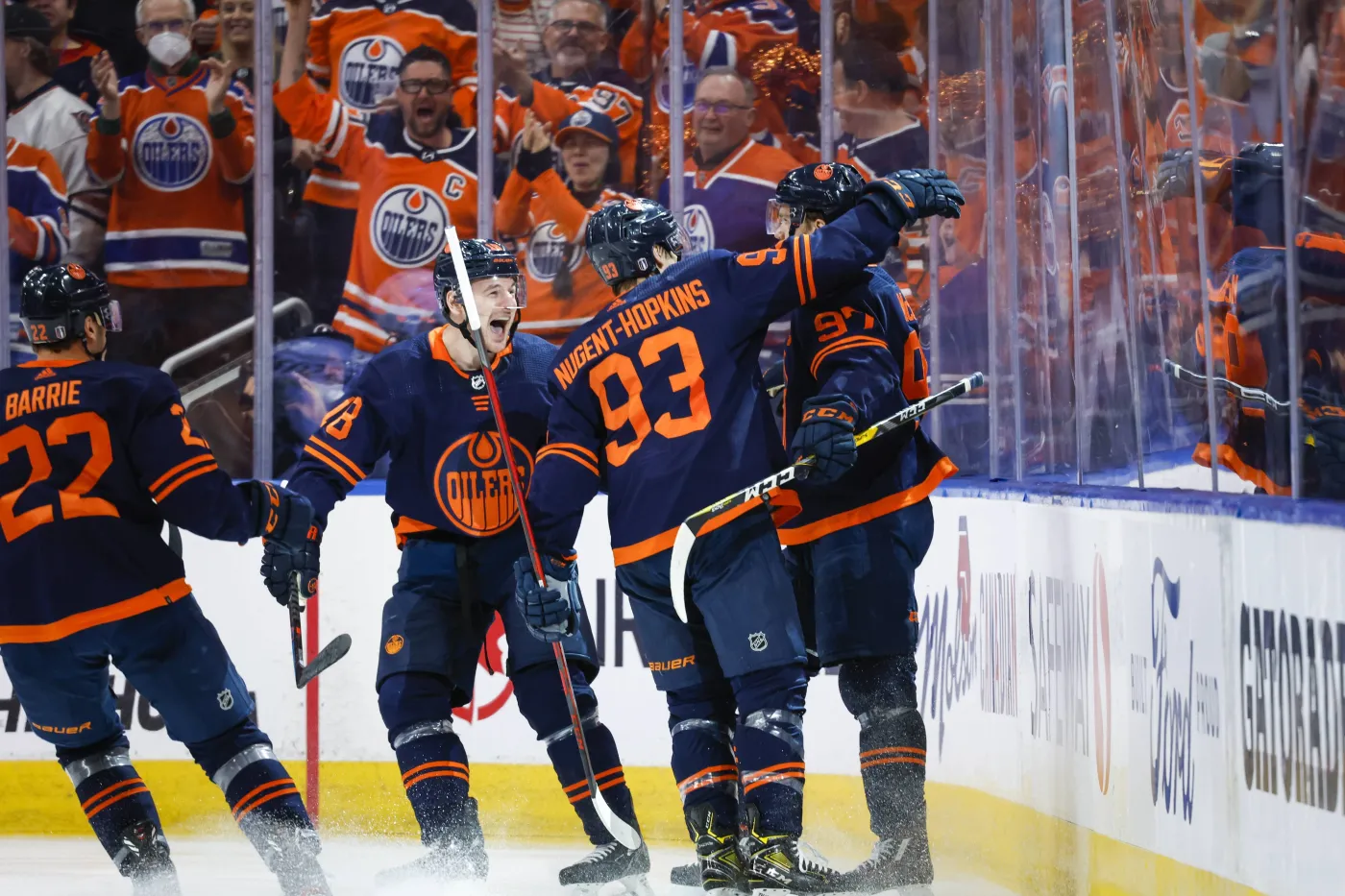 NHL. Lightning, Hurricanes i Oilers w drugiej rundzie play-off