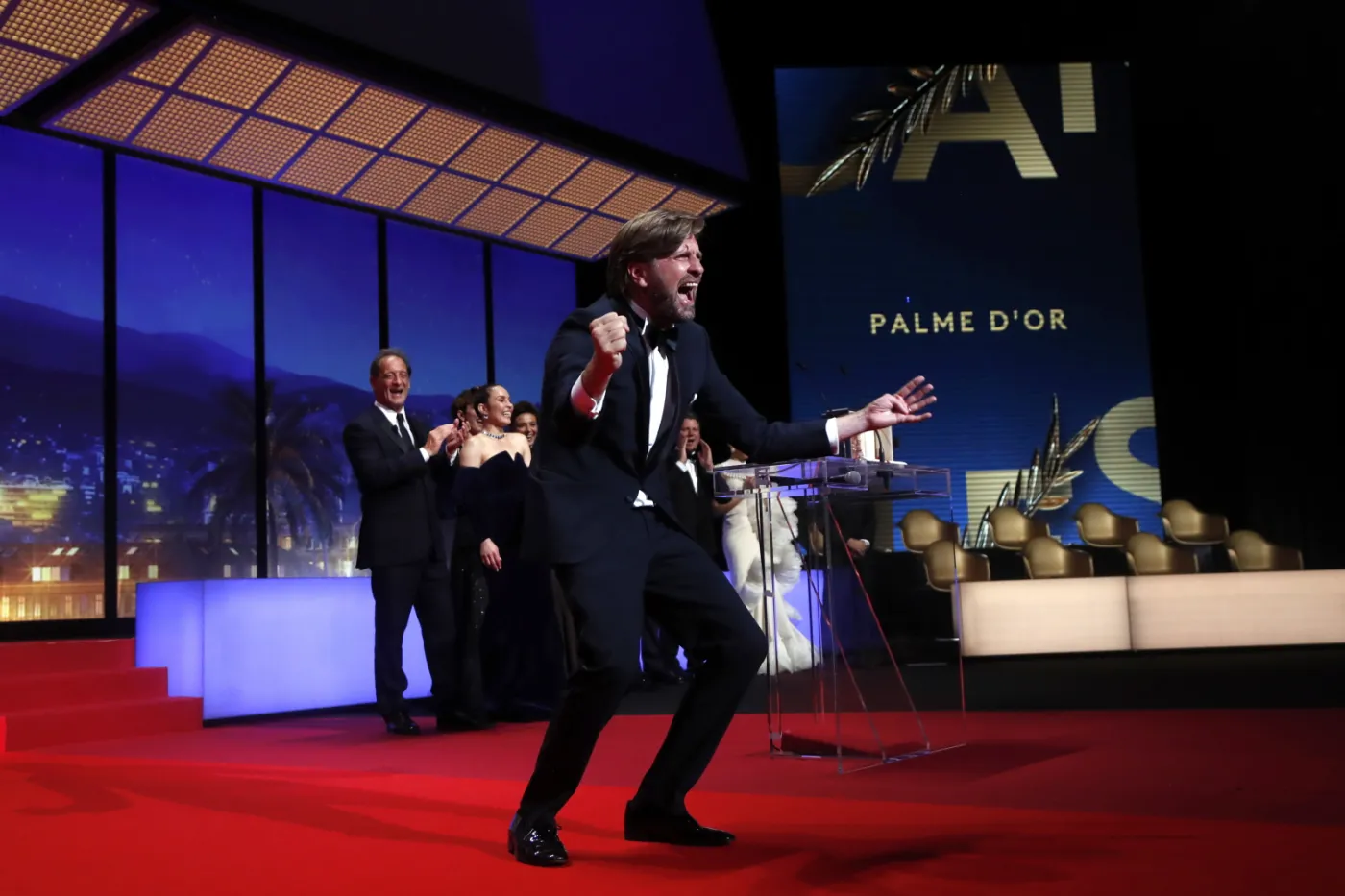 Cannes 2022. "Triangle of Sadness" Rubena Ostlunda laureatem Złotej Palmy