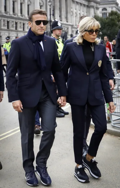 brigitte-macron-emmanuel-macron-37564827.jpg
