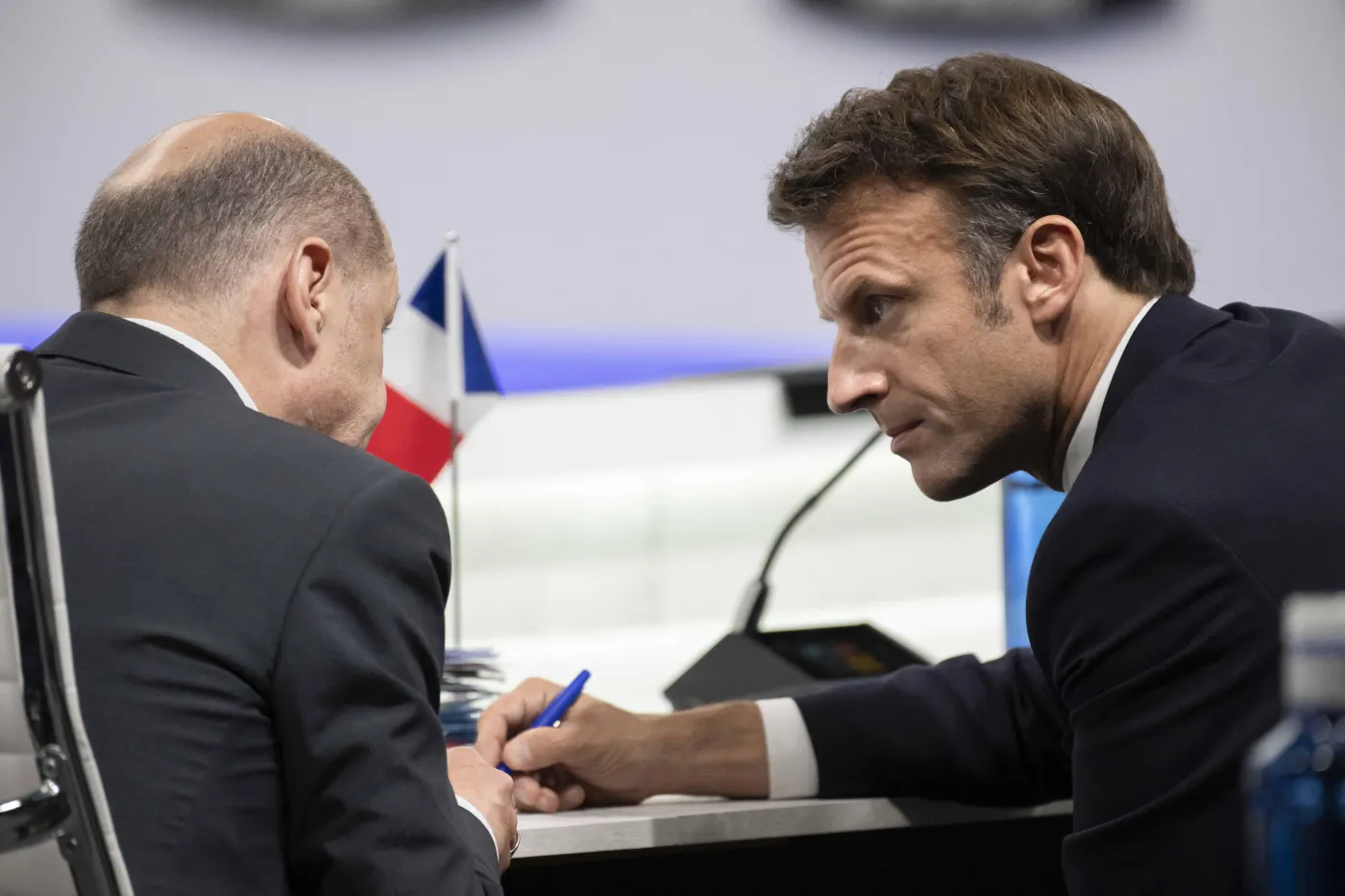 Sprzeciw Francji bez znaczenia. Reuters dotarł do planów Niemiec i Hiszpanii