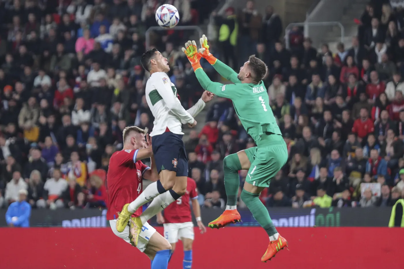 Tomas Vaclik i Cristiano Ronaldo