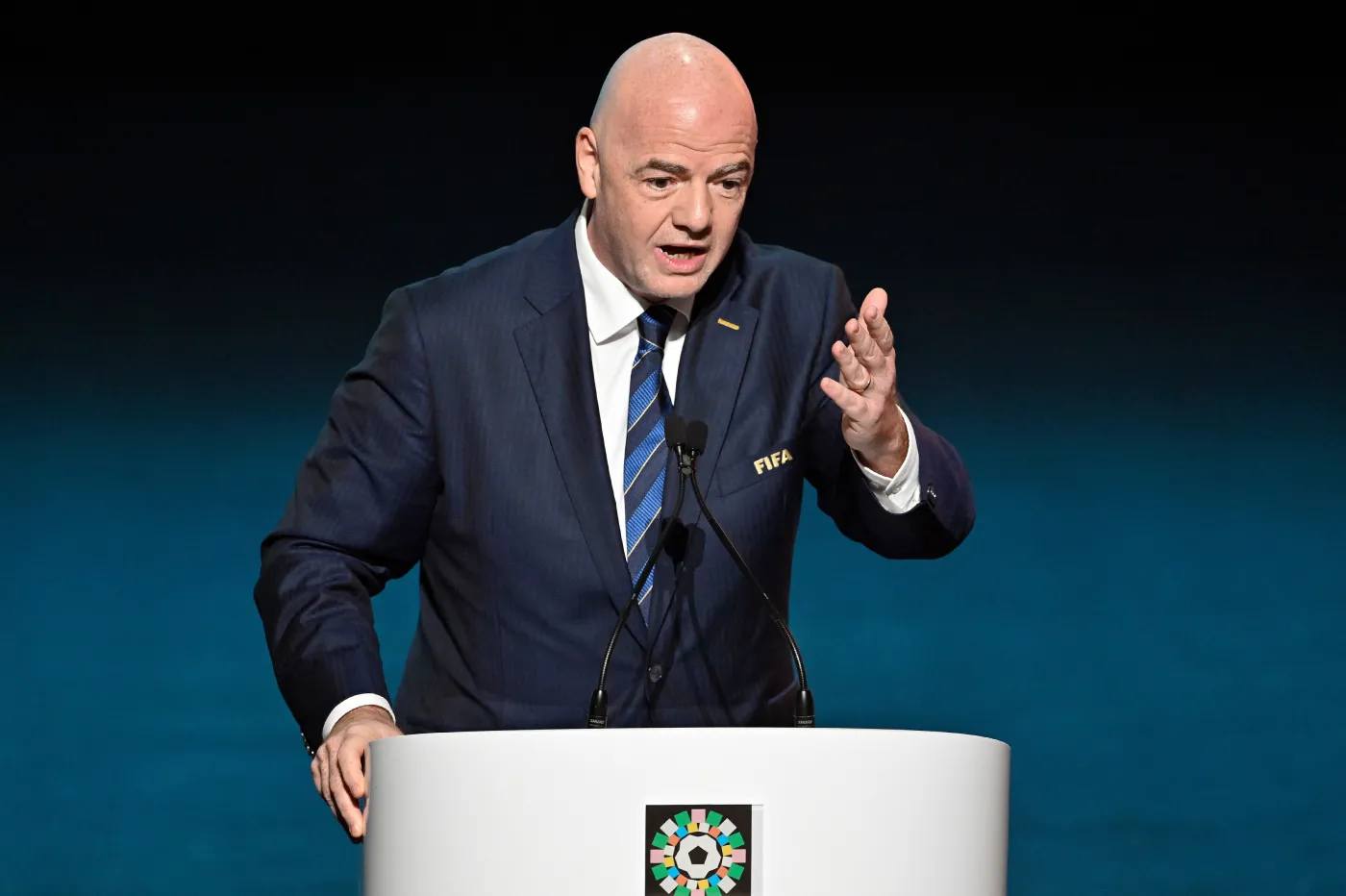 Ukraina domaga się wykluczenia Rosji ze struktur FIFA i UEFA