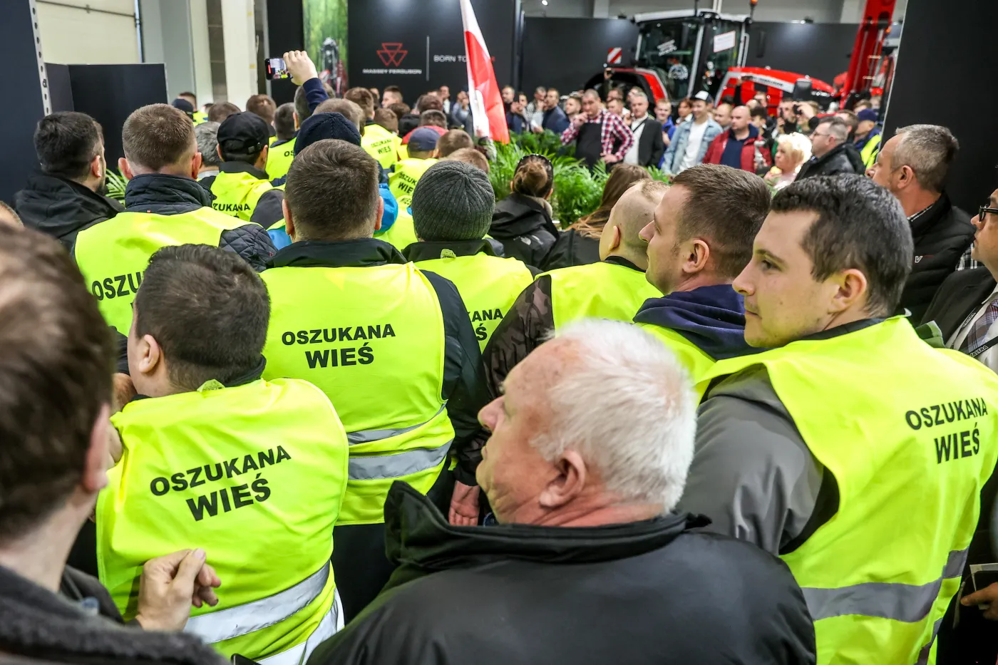 "Oszukana wieś". O co chodzi z sytuacją na rynku zboża?
