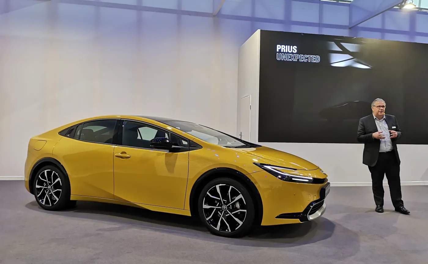 Toyota Prius nowej 5. generacji i