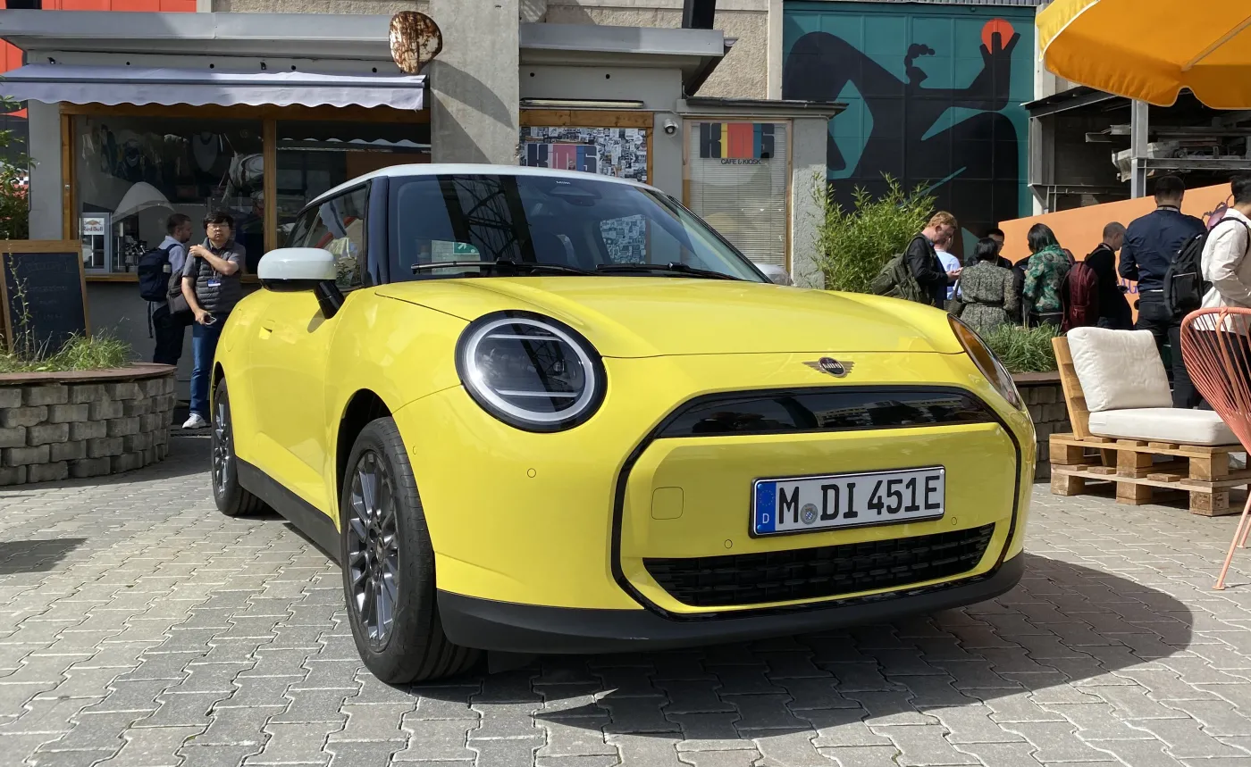Nowe MINI hatchback i Countryman