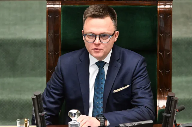 "Ojej". Hołownia reaguje na krzyki w Sejmie