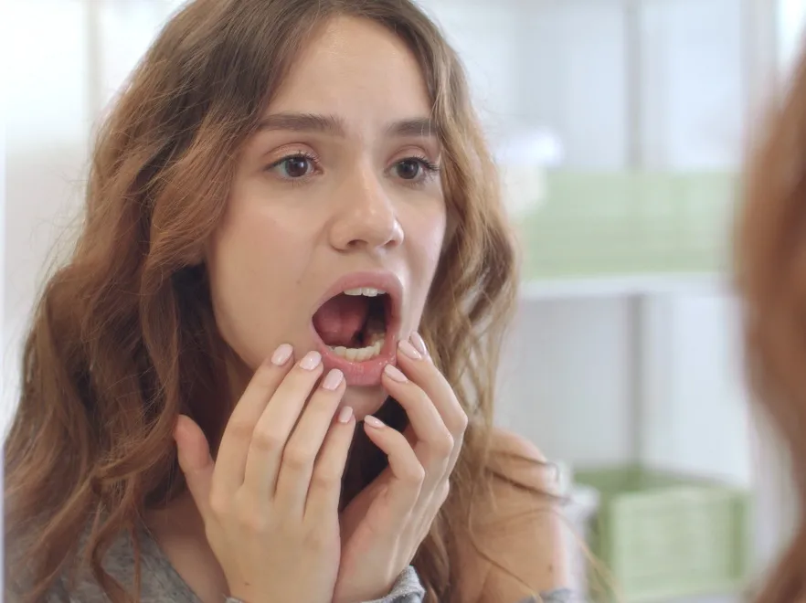 Ciemne strony supermodnych diet, czyli pułapki, które mogą szkodzić zębom