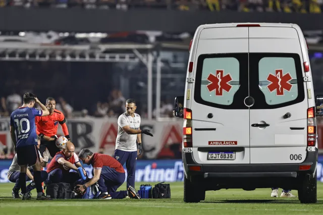Piłkarz zasłabł na boisku. 27-latek zmarł w szpitalu
