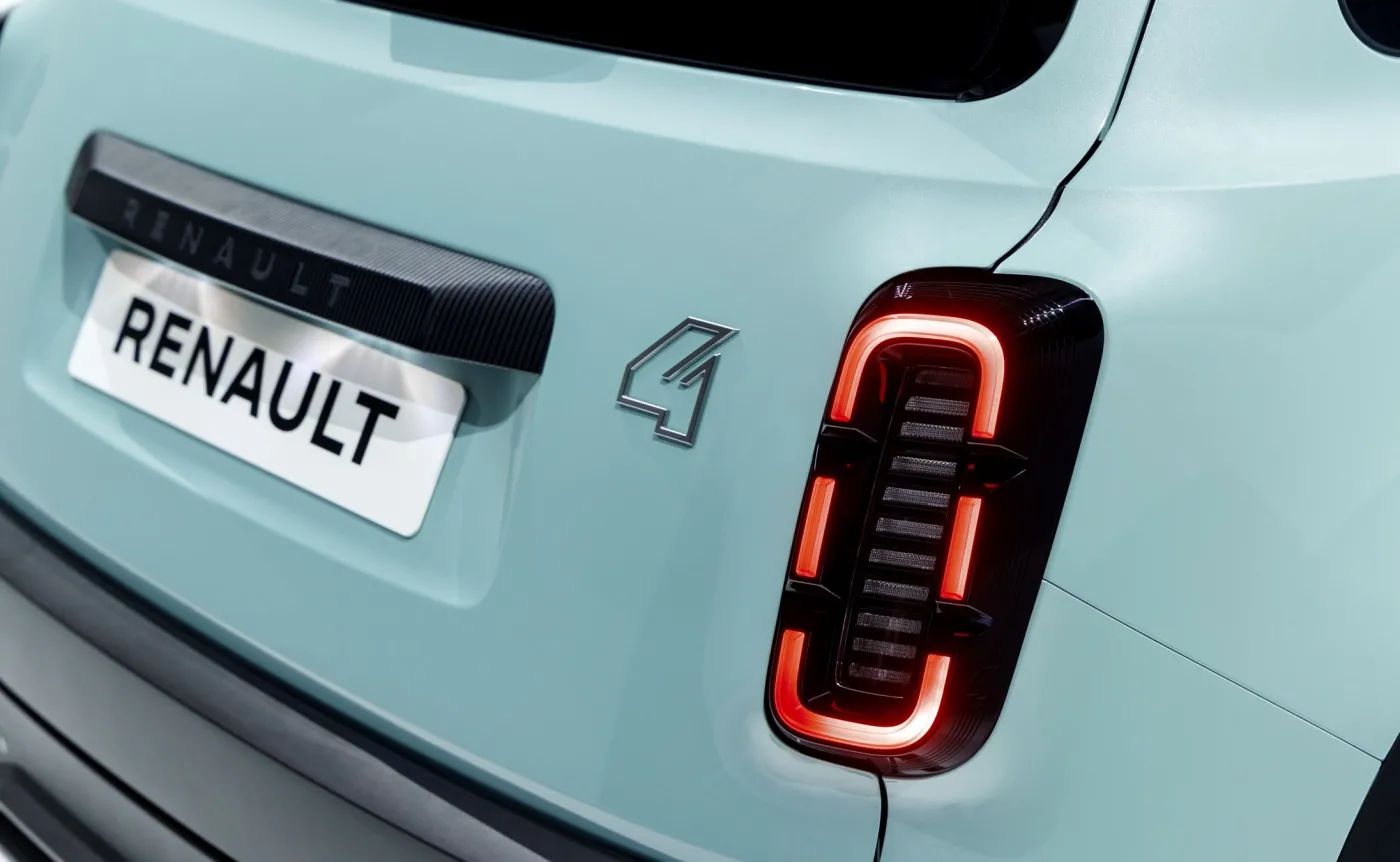 Renault R4 E-TECH Iconic Verte