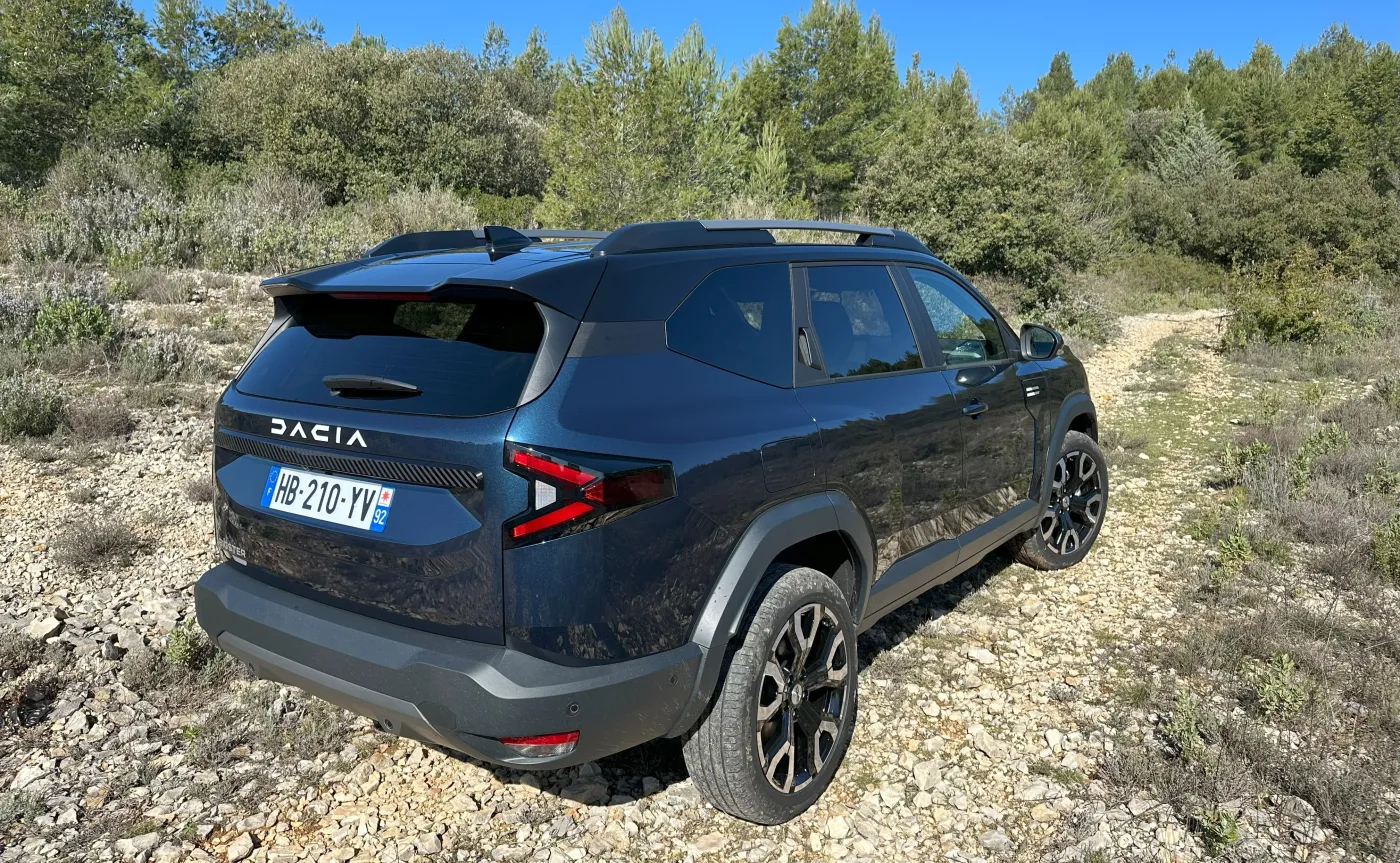 Nowa Dacia Bigster Hybrid 155