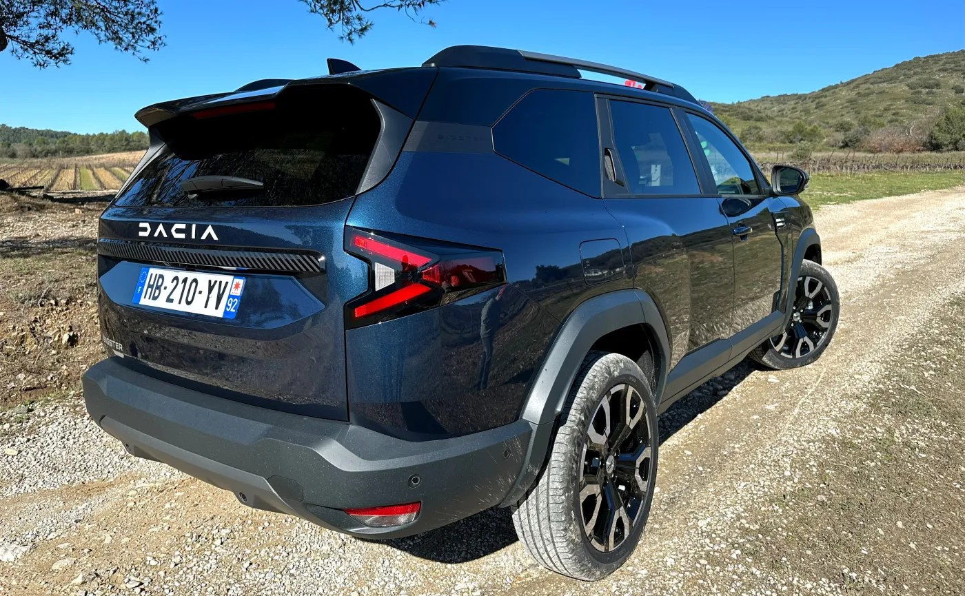 Nowa Dacia Bigster Hybrid 155