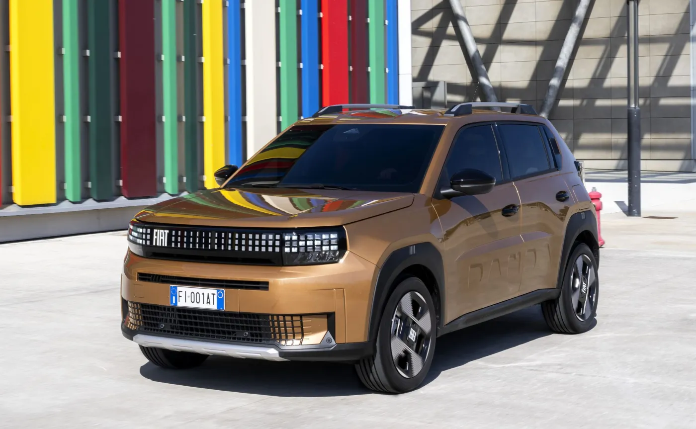 Nowy Fiat Grande Panda 1.2 Hybrid