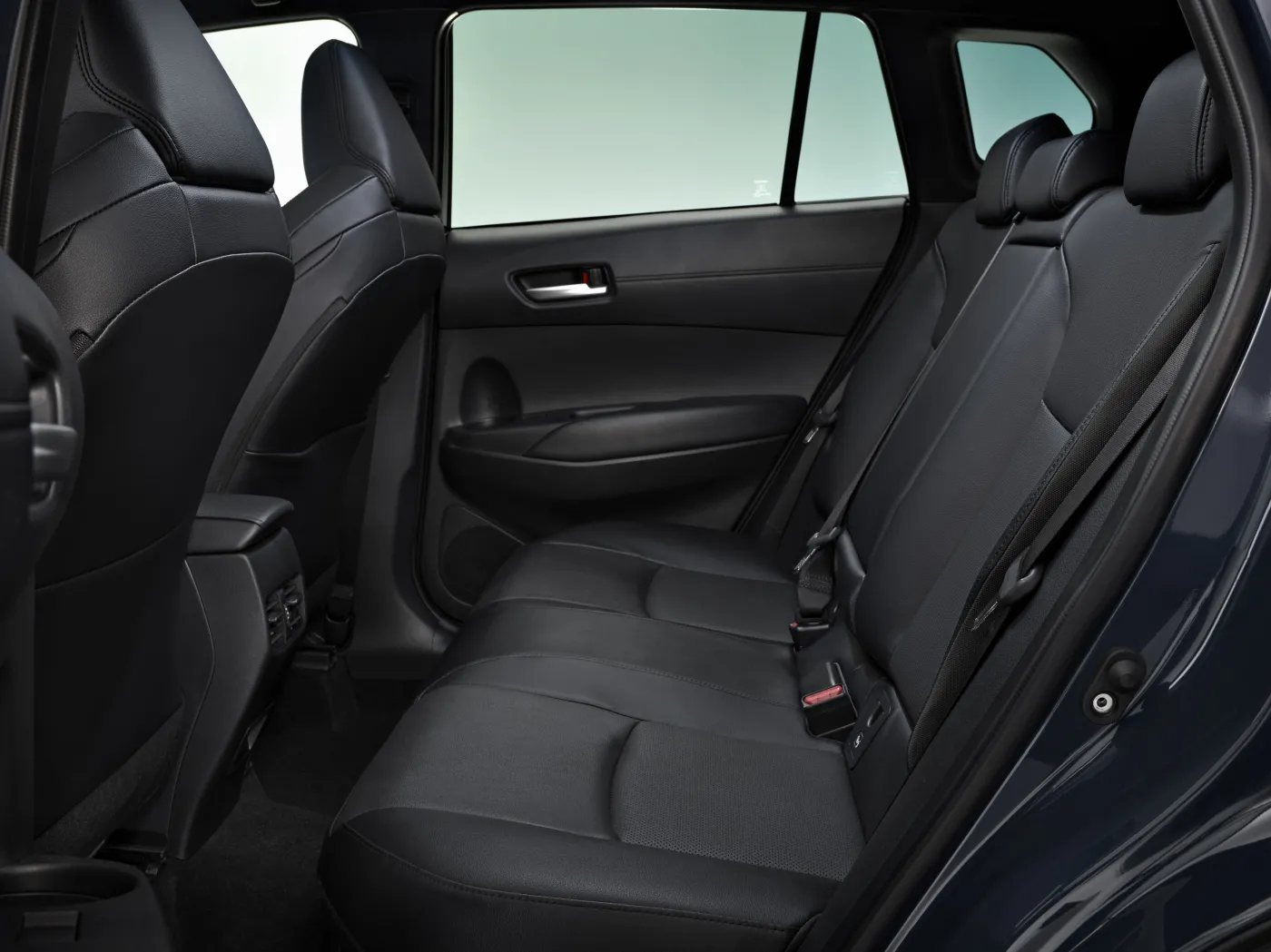 Nowa Toyota Corolla Cross 2025