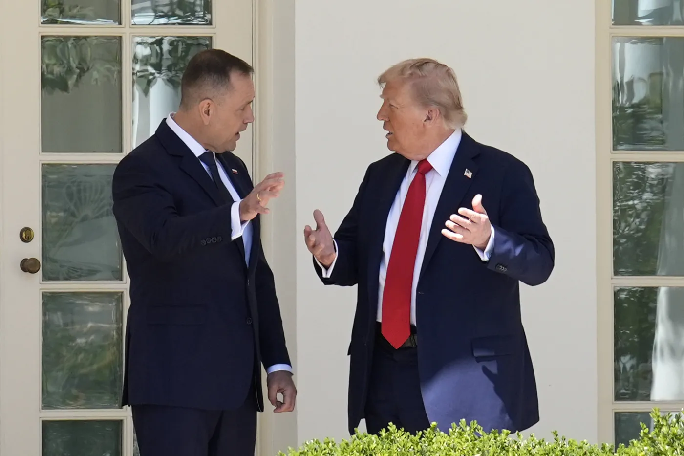 Niemiecka prasa: Wojna z Rosją już się zaczęła. Reakcja Trumpa testem dla Nawrockiego