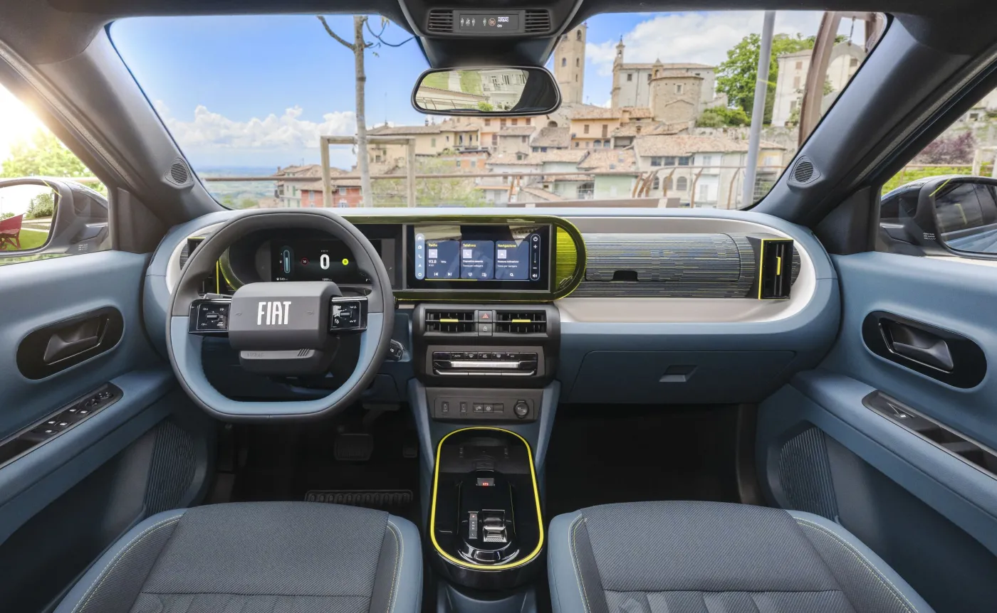 Nowy Fiat Grande Panda 1.2 Hybrid