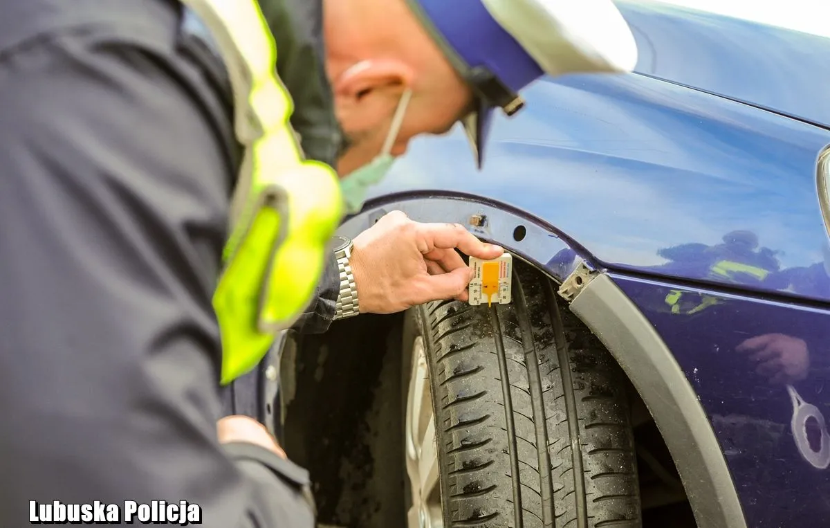 Duża zmiana dla kierowców. 430 zł kary to minimum. Policja już kontroluje auta