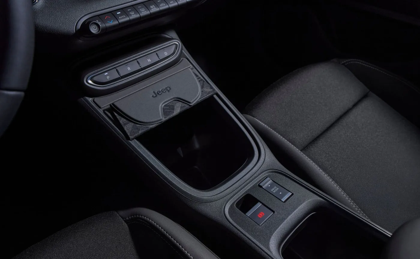 Nowy Jeep Avenger Black Edition