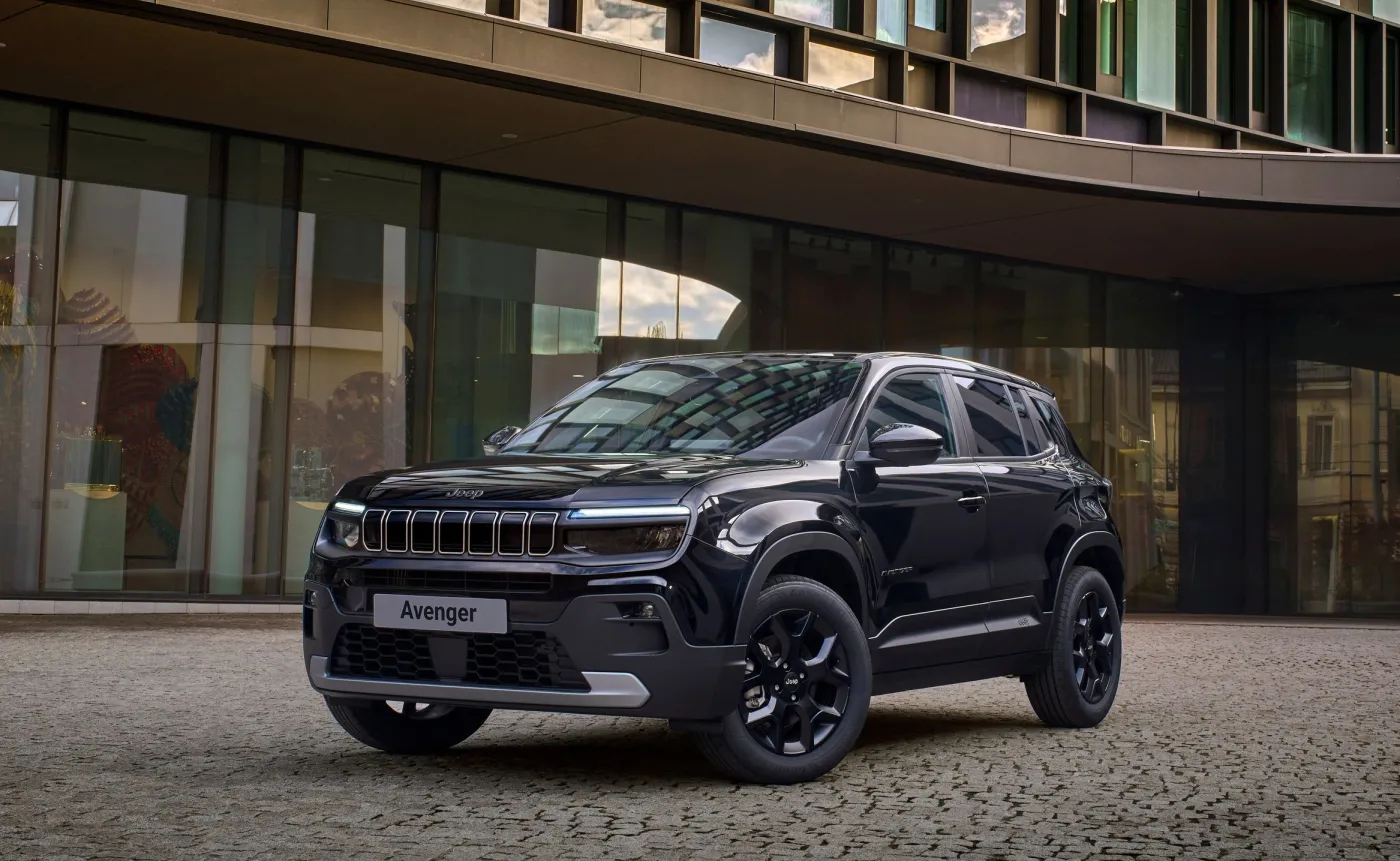 Nowy Jeep Avenger Black Edition