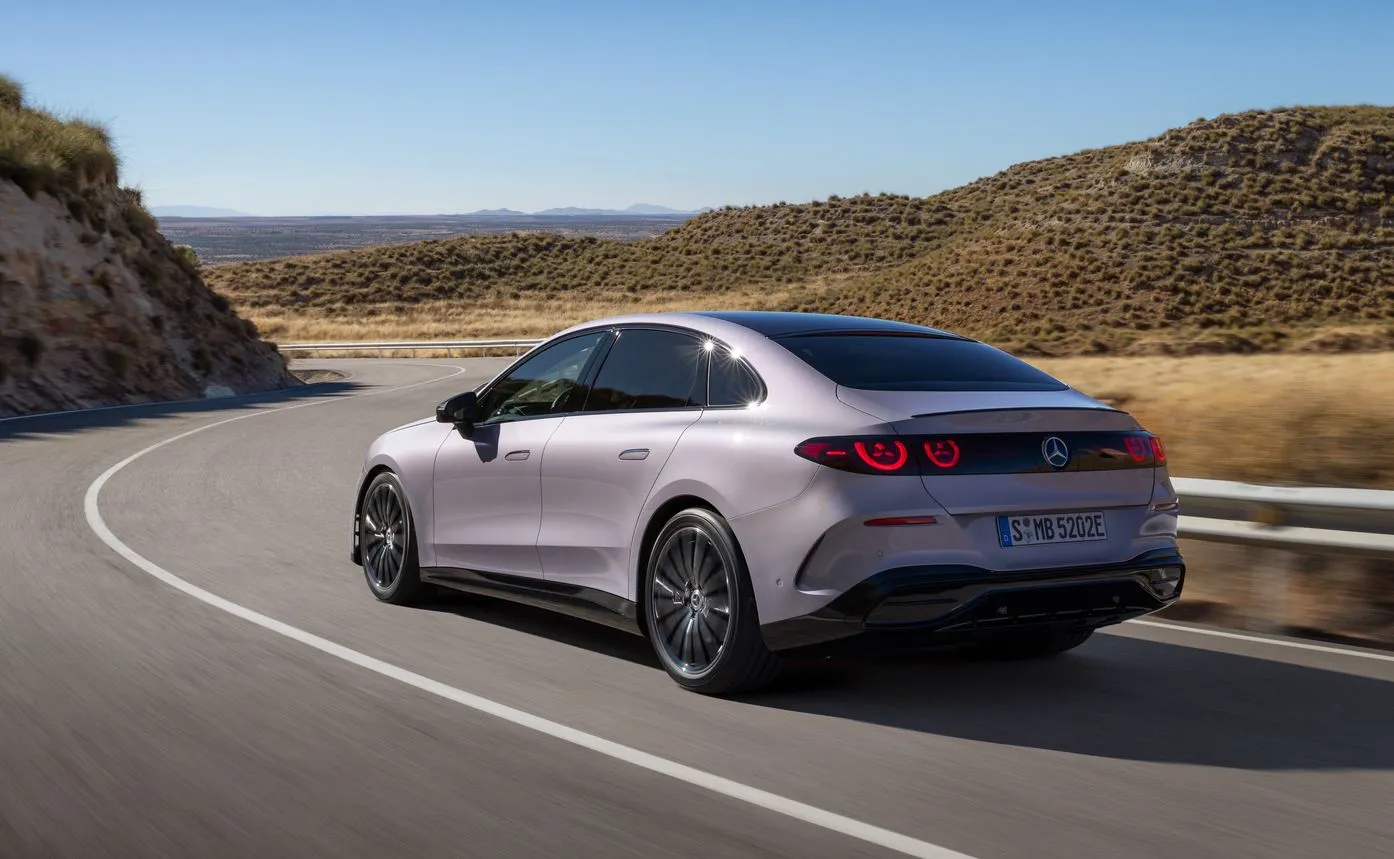 Nowy Mercedes klasy C 400 4MATIC