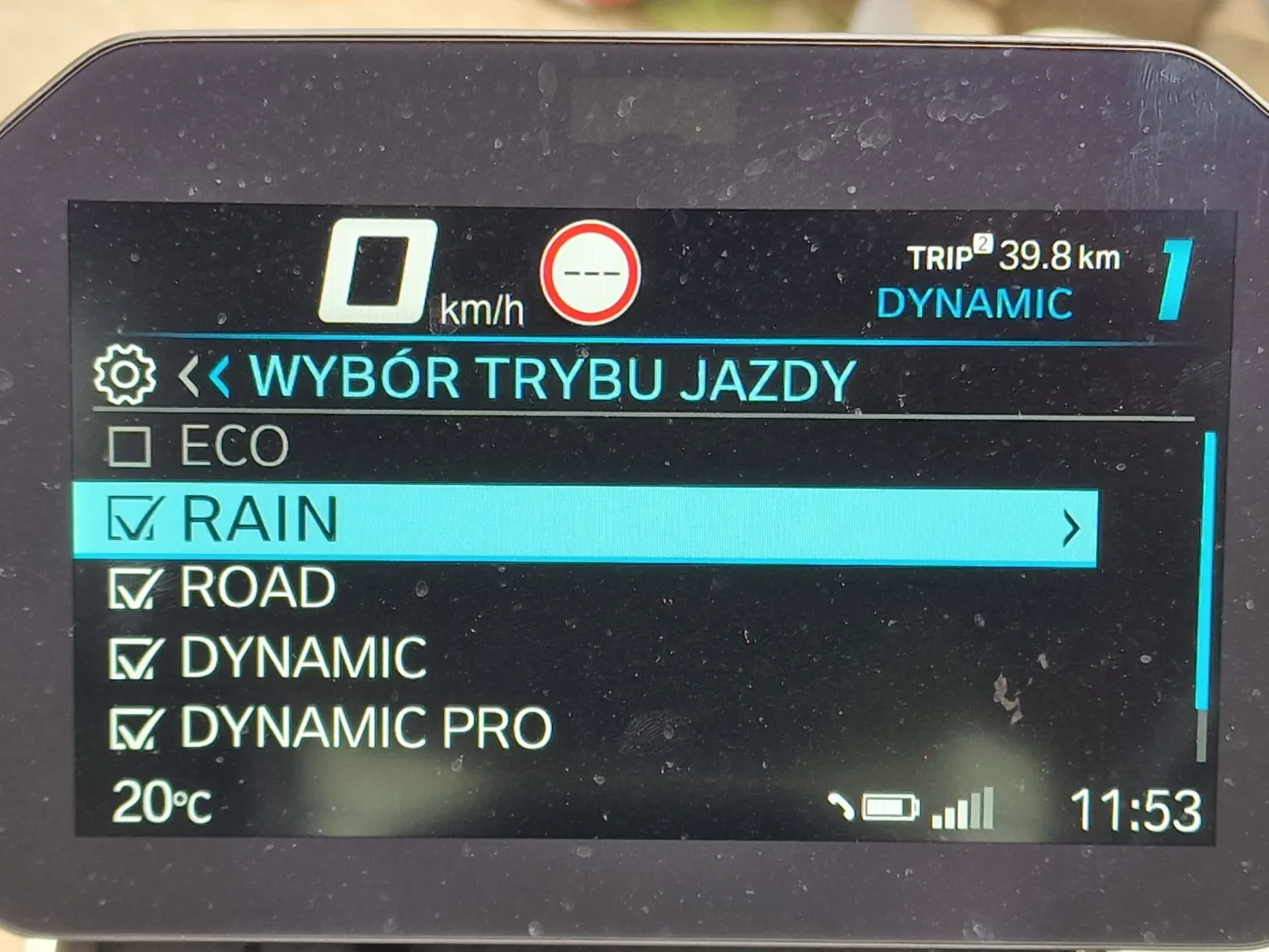 BMW R1300R - tryby jazdy. Jest jeszcze Eco, ale był ukryty - słusznie, kto by z niego korzystał w takim motocyklu