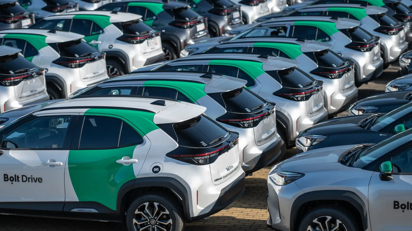 Hybrydowa Toyota w Bolt Drive