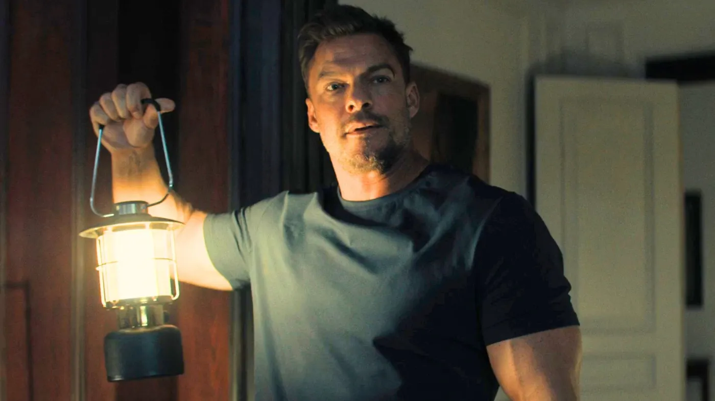 Alan Ritchson w serialu "Reacher"