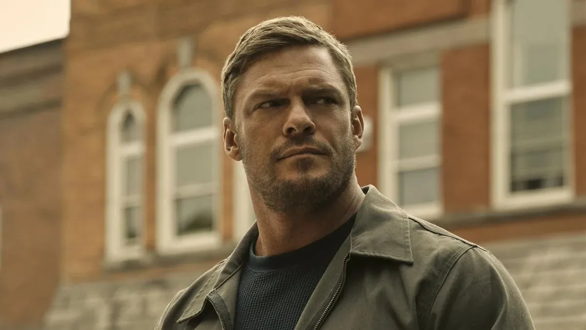 Alan Ritchson w serialu "Reacher"