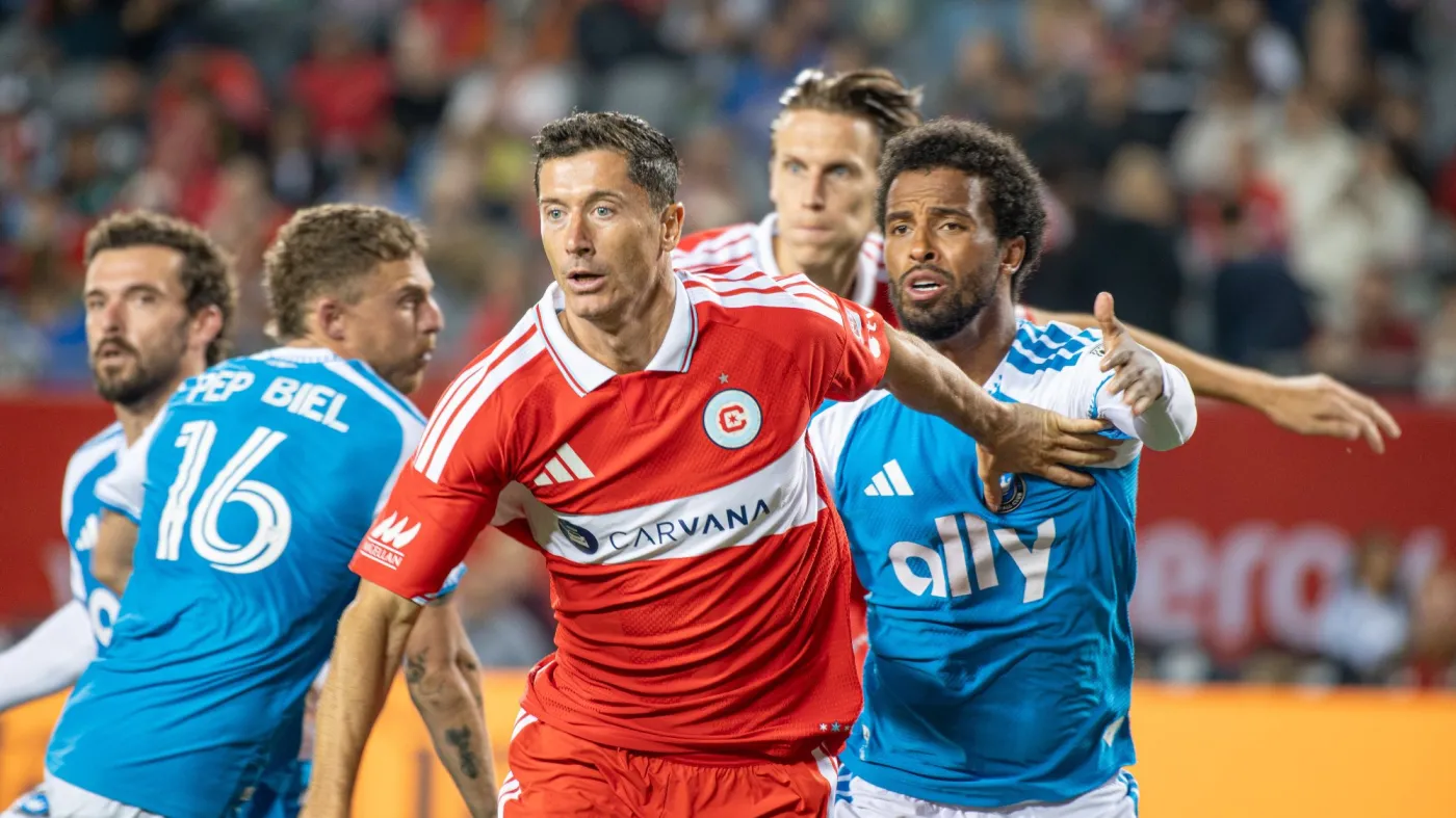 Lewandowski kontra Messi w MLS. Polski napastnik po raz pierwszy zmierzy się z Argentyńczykiem za oceanem