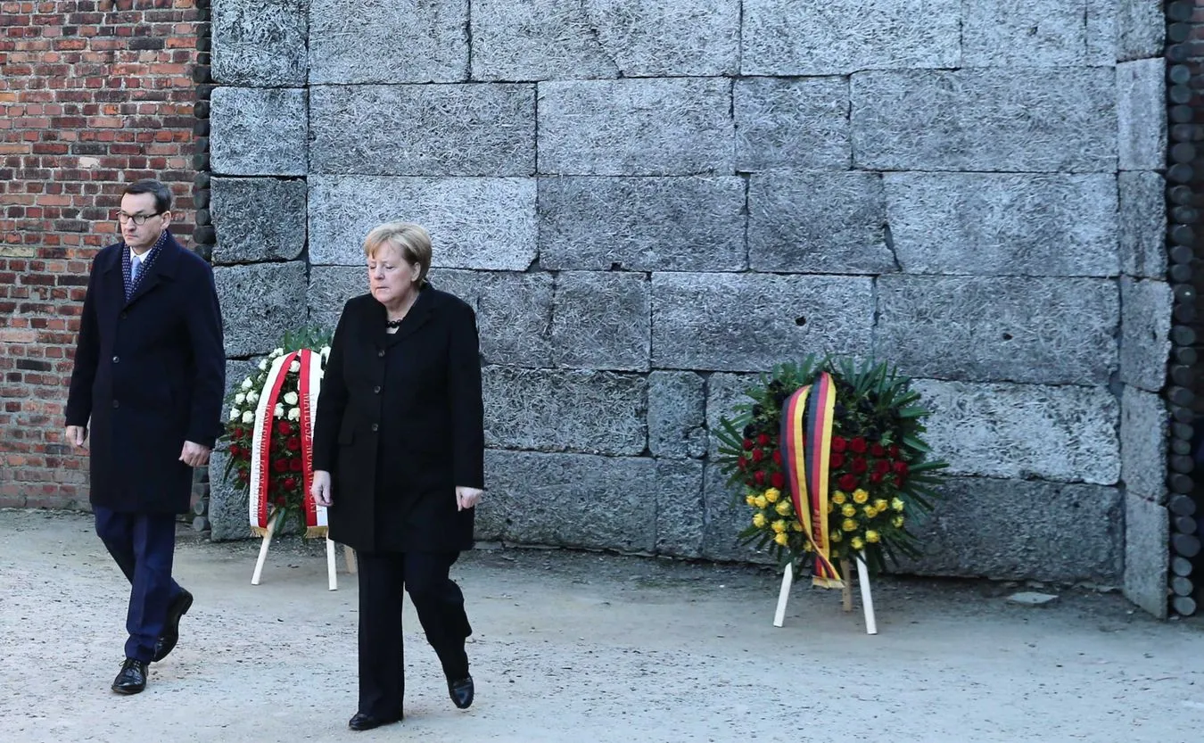 12792428-kanclerz-niemiec-angela-merkel.jpg