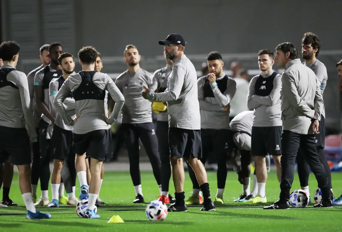 Juergen Klopp i piłkarze Liverpoolu