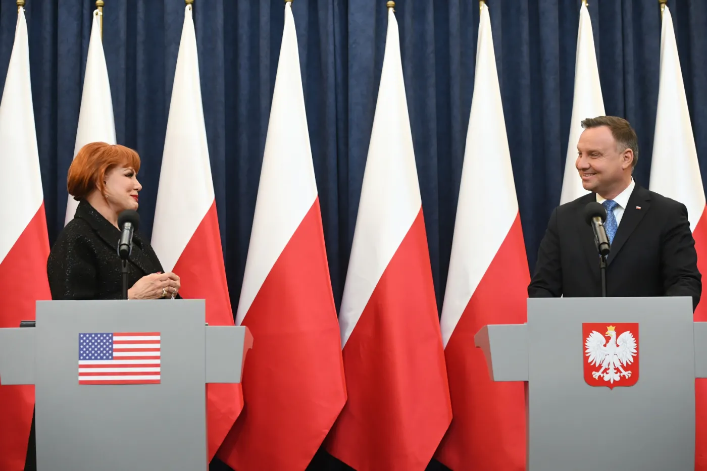 Po co nam dyplomaci? "Z sojuszu Polska–USA nie korzystają polskie firmy"