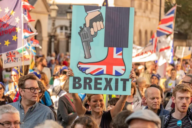 Brexit. Barnier zawiedzony brakiem postępu w sprawie umowy UE z Wielką Brytanią