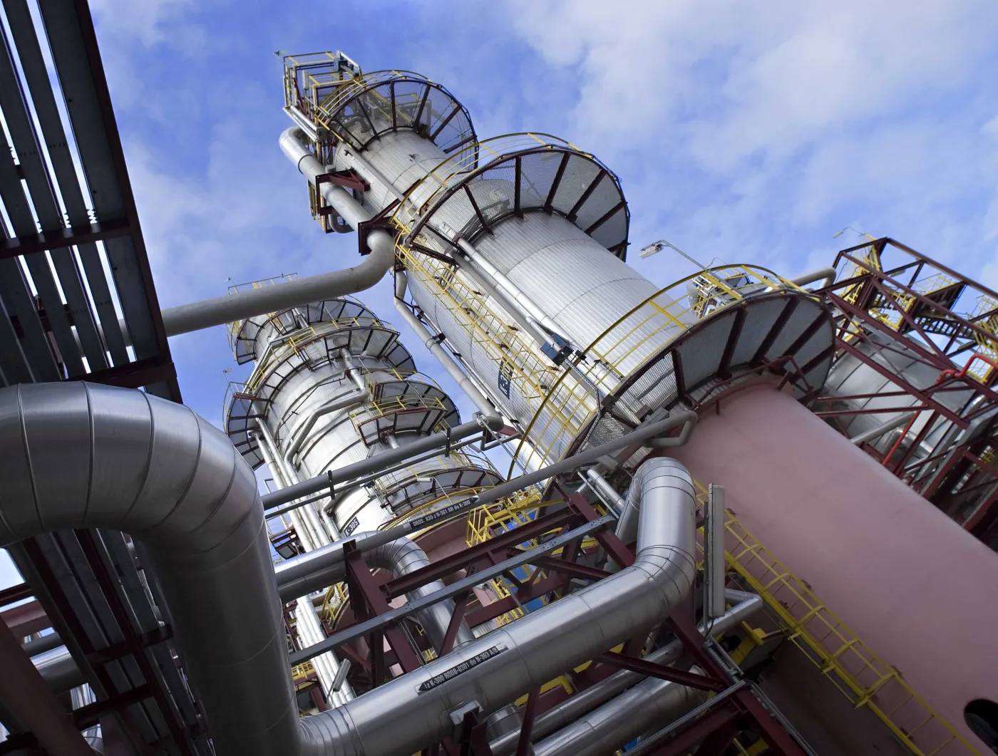 Wystarczy tylko na 2,5 dnia, nie pasuje do instalacji. Po co Orlenowi saudyjska ropa?