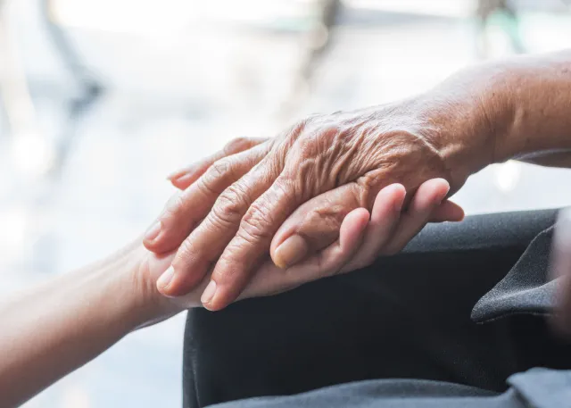 Trzynastka bez podatku. Seniorzy dostaną "na rękę" o ponad 200 zł więcej