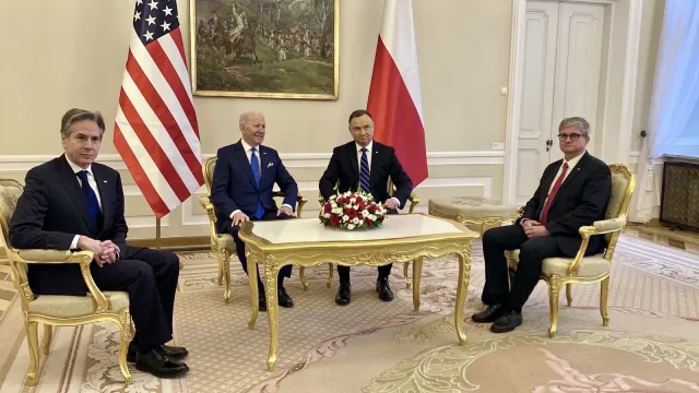 "Die Welt" o wizycie Bidena: Obiecał Polsce lojalność NATO